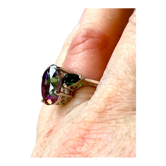 8 ct Mystic Topaz with side 1 ct Diopside stones with glimmer! Size 8. OOAK! - Picture 3 of 15